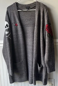 Torrid Womens Size 1X Gray Knit Heart Skull Rose Open Front Cardigan Sweater - Picture 1 of 7