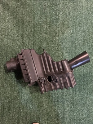 Caja de montaje de filtro de aire Chevrolet Chevy Impala 2006-16 Foto 1 de 4