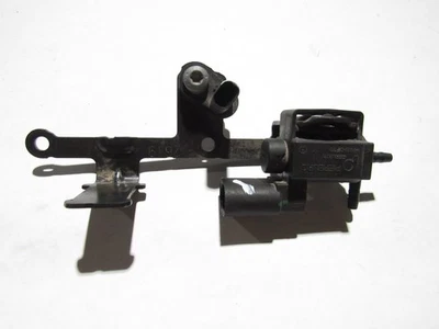 Porsche Macan 2020 EGR Vapor Canister Solenoid Purge Valve W/ Bracket 19-23 ; - Изображение 1 из 4