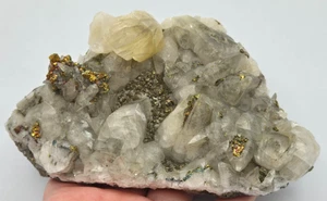 +++ CALCITE, CHALCOPYRITE RAINBOW POCKET, FLETCHER MINE, MISSOURI +++ - Picture 1 of 8