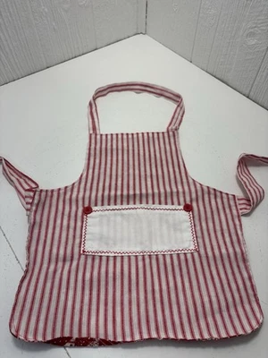 Delantal de lino para niños granja campo rayas rojo blanco con corazones Foto 1 de 4