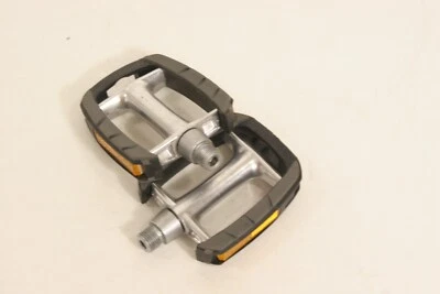 VP 609 Aluminum Platform Pedals with Resin Grips 9/16 Black & Silver PD15 - Image 1 of 2