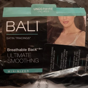 NEW Women's Bali Minimizer Bras Satin Tracings Underwire Non Padded Full 38DD - Picture 1 of 3