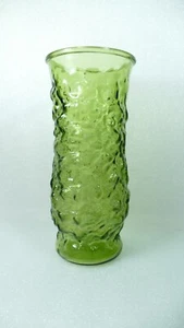 Vintage E. O.  Brody Co. Cleveland Ohio Green Crinkle Glass Vase 8.75" Tall - Picture 1 of 13