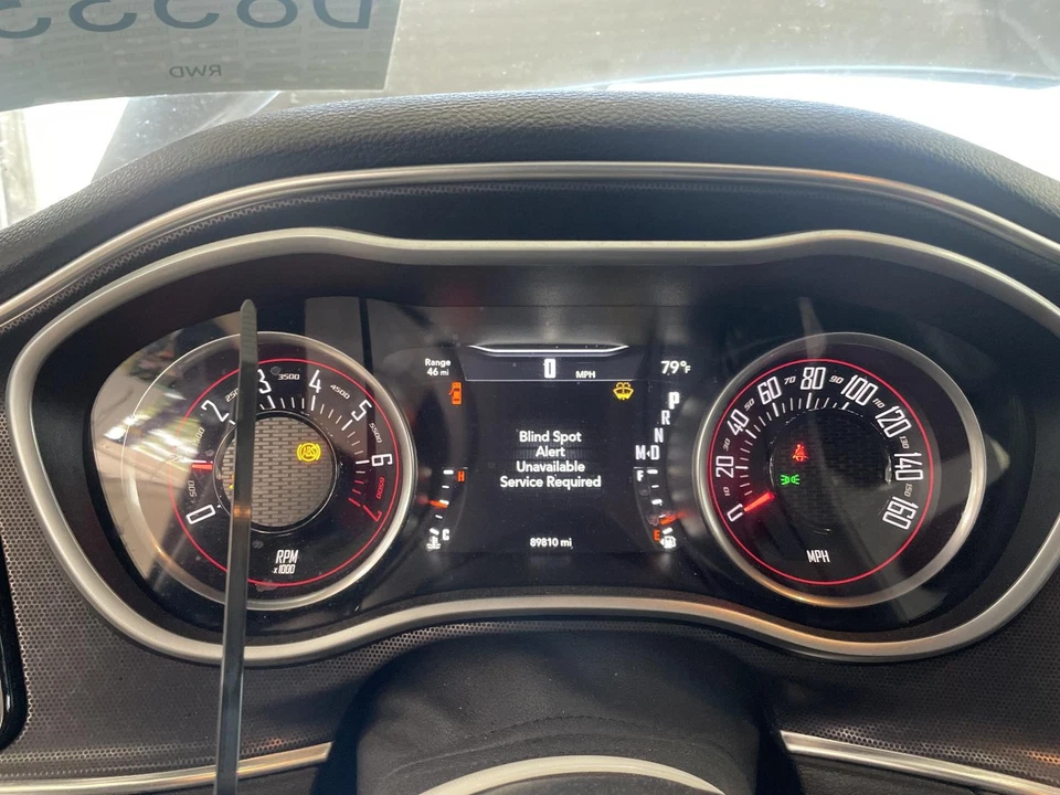 Medidor de velocímetro usado para: Dodge Challenger Cluster 2016 MPH 160 MPH ID 682810 Foto 1 de 4