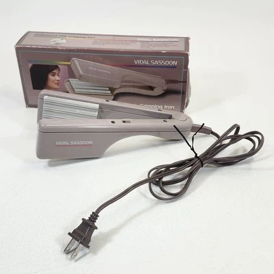 Plancha prensadora de cabello profesional vintage Vidal Sassoon modelo VS-142 con caja de colección Foto 1 de 4