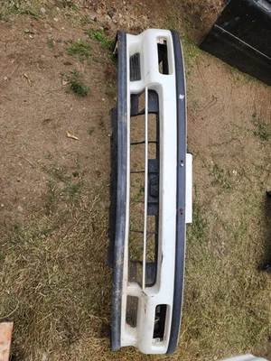 1990 1991 Acura Integra 2 Door Coupe Fron Bumper Oem - Image 1 of 4