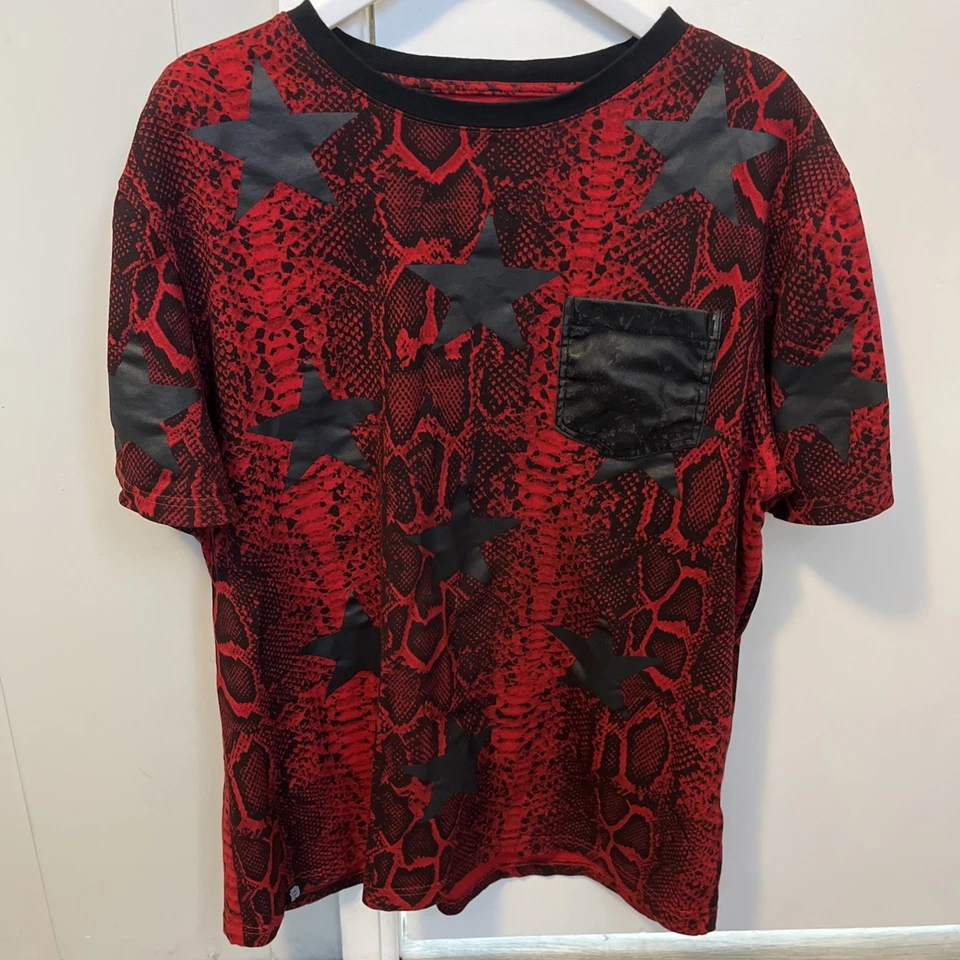 Research Development TShirt Mens 2XL  Snake and stars w! distressed pocket RARE  - Image 1 of 4