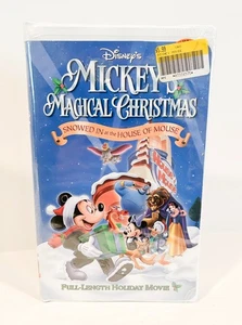 Walt Disney (VHS ClamShell) "MICKEY'S MAGICAL CHRISTMAS" Mickey & Friends Snowed - Picture 1 of 8