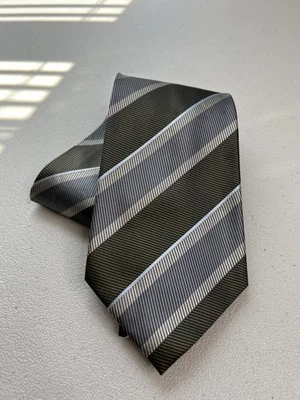 Tasso Elba зеленый, серый в полоску узор 100% шелк дизайнерский галстук - Изображение 1 из 4