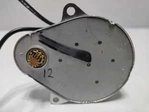 Dryer Timer Motor M006 12 tooth 120V - Picture 1 of 5