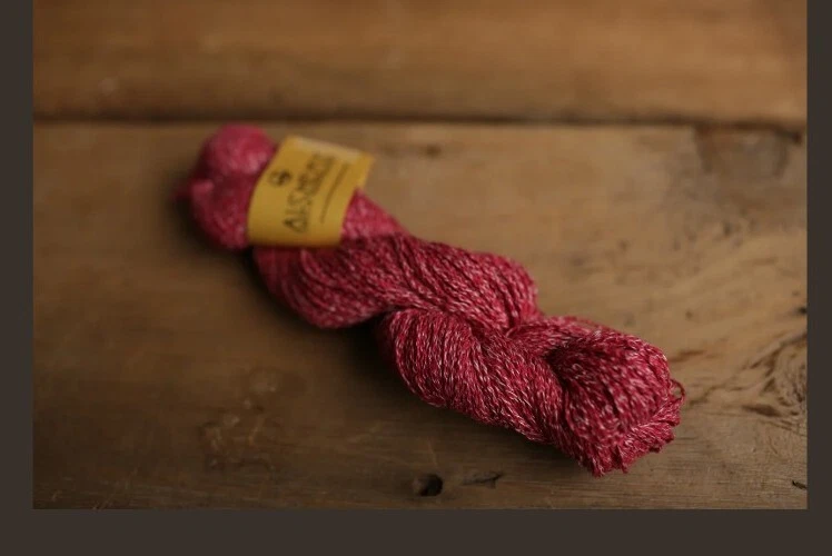 Juego de 3 ramitas de hilos de alquimia angor 210 yardas ea 76/24 seda/lino peso oscuro  Foto 1 de 1