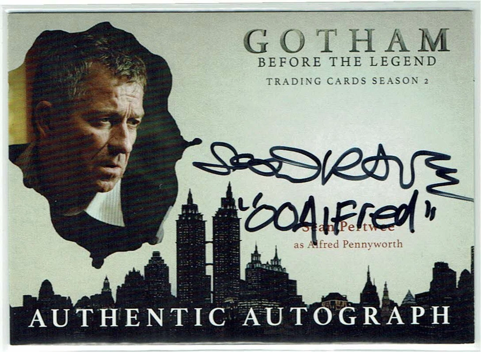 Gotham Season 2 Autograph Card SP Sean Pertwee as Alfred Pennyworth VARIANT (C) - Image 1 of 1