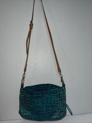 Bandolera Francesco Biasia Estampado de Caimán Foto 1 de 4