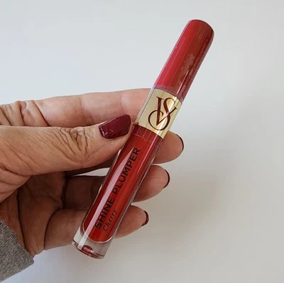 Brillo de labios Victoria's Secret Shine Plumper rojo cereza NUEVO/SELLADO Foto 1 de 4