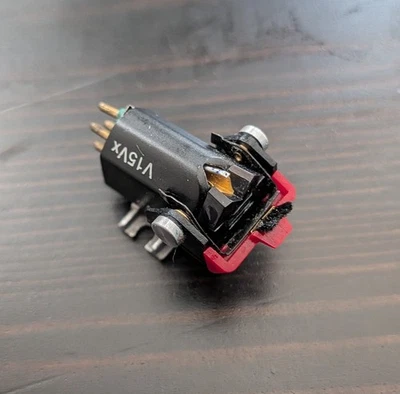 Shure VN5xMR com caneta hiperelíptica de reposição - Imagem 1 de 4