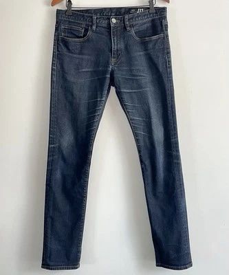 Pantalones de mezclilla para hombre Armani Exchange J13 ajustados azul oscuro talla 31” X 30” Foto 1 de 4