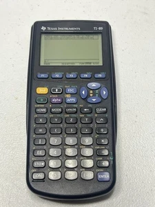 Texas Instruments TI-89 Calcolatrice Grafica Con Cover Testata Funzionante - Foto 1 di 3