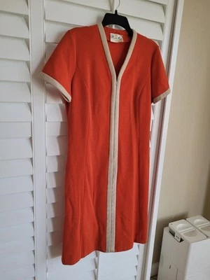 Butte Knit Mod 1960s single stripe beige ,dress is orange with a vneck Retro MCM - Image 1 of 3