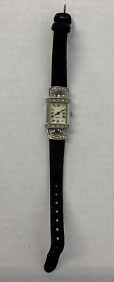 复古雅芳手表女式银色拖把矩形铺面黑色表带全新电池 — 第 1/4 张图片