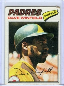 1977 Topps Dave Winfield San Diego Padres #390 🚀😳💥 F/G - Picture 1 of 2