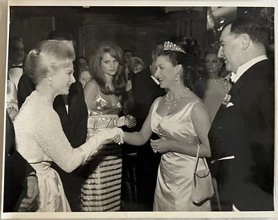 Royal Film Performance photos 1957-69: set of 8 10" x 8" black and white prints - Image 1 of 4