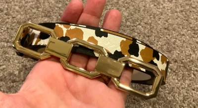 Cinturón Ann Taylor. Cadena estampado animal. Mediano, 1 pulgada de ancho a 36 pulgadas de largo. Foto 1 de 4