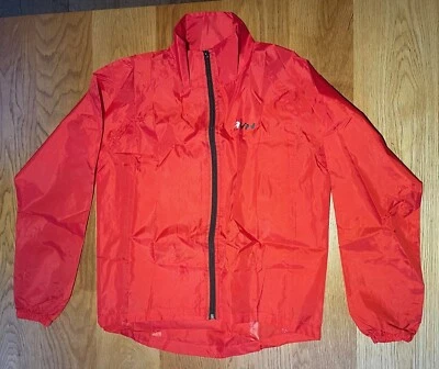 MEN'S CYCLING RAIN JACKET_WINDBREAKER_RED_55cm CHEST_NEW! - Image 1 of 4