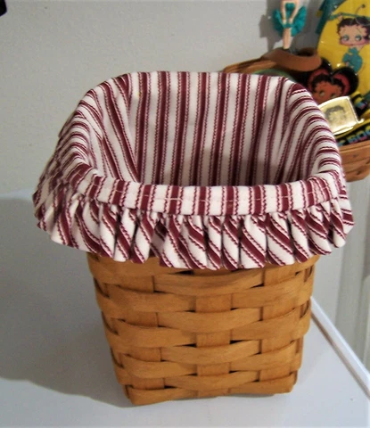Longaberger Tall Square Storage Basket With liner 1994 Cover
