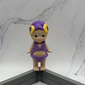 Authentic New Sonny Angel Mini Figure WITH Outfit Set, Dress Up Sonny Angel D156 - Picture 1 of 7