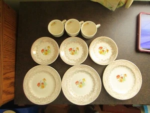 Vintage Gladstone 9-teilige Dessertteller, Tassen & Untertassen - 22K Goldrand - Bild 1 von 2