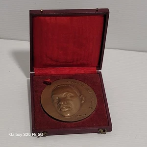 Médaille Bronze Martin Luther King Boite Ancienne Bon Etat - Imagen 1 de 20