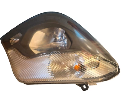 For Mercedes-Benz Sprinter 2500 Headlight 2014-2018 Passenger Side 906 820 29 61 - Image 1 of 4