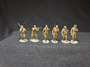 Soldatini 1/35 seconda guerra mondiale figure in resina polimerica, dipinti.6 figurine.per diorami - Foto 1 di 15