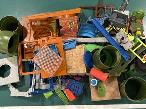 Vintage Teenage Mutant Ninja Turtles Building Parts Incomplete - Picture 1 of 5