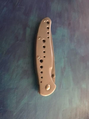 "Táctica cerrada de 4 1/2"" con perno para el pulgar con clip para cinturón"  Foto 1 de 4