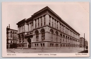 Postcard public library Chicago, Illinois - Picture 1 of 2