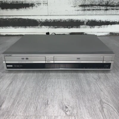 Sony RDR-VX500 Reproductor Grabadora DVD y VCR VHS Combo Plateado PARA REPUESTOS o REPARACIÓN Foto 1 de 4