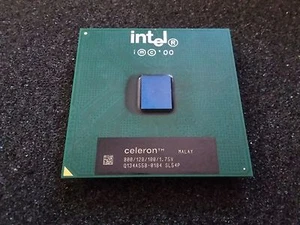 Intel Celeron Mobile CPU, 800 MHz, 128 KB cache, FSB a 100 MHz - Foto 1 di 2