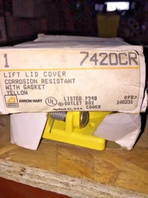 (K) ARROW HART Lift Lid Cover (yellow) 7420CR  - Image 1 of 4