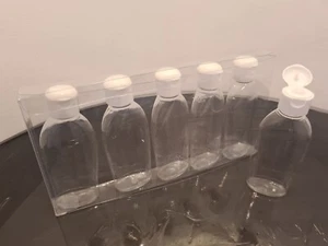 Plastikflaschen x5 in Plastikbox oval klar 60ml 24mm großer Buchstabe UK Verkäufer - Bild 1 von 12