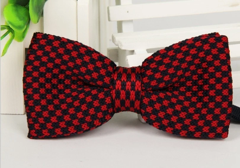 ZZBW238 Para hombres Fiesta Rojo Negro Patrón Pajarita Tejida Pre Atada Pajarita Tejida Foto 1 de 1