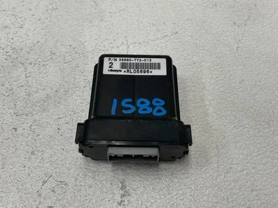 14 15 16 17 Acura RLX Network Gateway Computer Control Module Unit 1588 OEM - Image 1 of 4