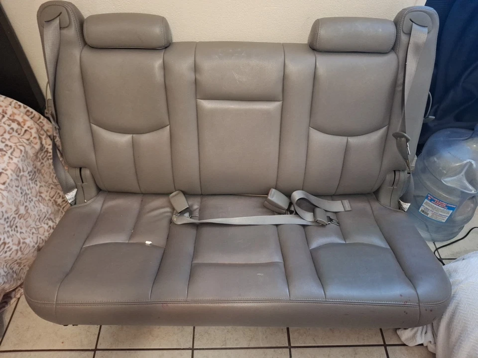 05' YUKON XL LWB Gray Leather Rear Third Row Bench Seat Assembly OEM Headrests - Image 1 of 2