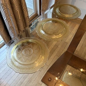 Vintage Amber Depression Glass Dinner Plates 11" (Lot of 3) - Picture 1 of 19