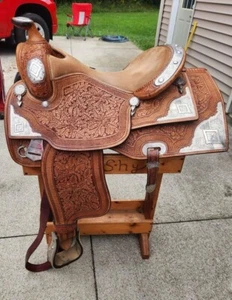 Dale Chavez saddle 16.5 inch seat - Picture 1 of 10