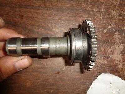 Yamaha YZ400F WR400 1998-1999 eje de leva, 5/20d  Foto 1 de 4