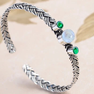 Браслет-манжета ручной работы из стерлингового серебра 925 пробы с лунным камнем и диопсидом Blue Fire - Изображение 1 из 4