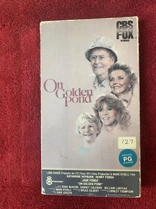 On Golden Pond VHS tape great movie! Katherine Hepburn Jane Fonda - Picture 1 of 4