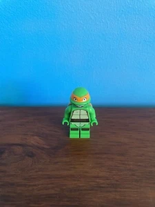 LEGO Teenage Mutant Ninja Turtles Michelangelo Minifigure tnt012 79100 - Picture 1 of 3